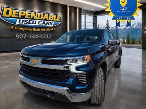 Used 2023 Chevrolet Silverado 1500 LT AWD/4WD image 1