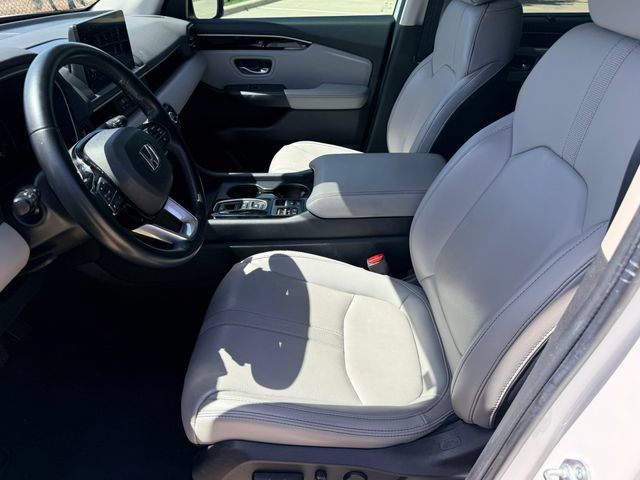 Used 2023 Honda Pilot EX-L image 23