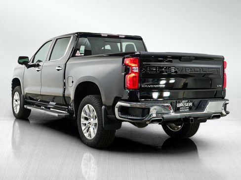 Used 2022 Chevrolet Silverado 1500 LTZ w/ Z71 Off-Road Package AWD/4WD image 3