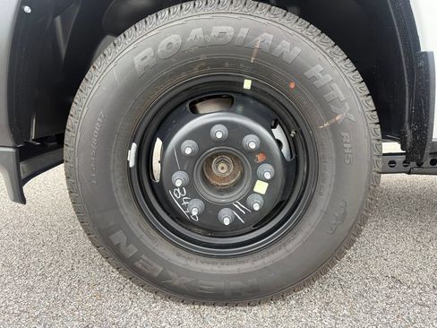 New 2026 RAM 3500 Tradesman AWD/4WD image 24