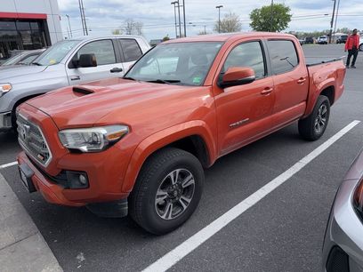 Used 2017 Toyota Tacoma TRD Sport w/ Premium & Technology Package