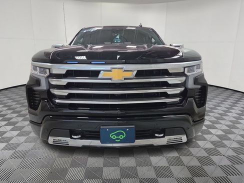 Certified 2025 Chevrolet Silverado 1500 High Country w/ High Country Premium Package AWD/4WD image 7