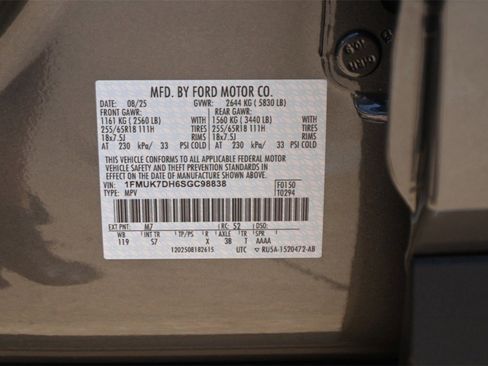 New 2025 Ford Explorer Active w/ Active Comfort Package image 45