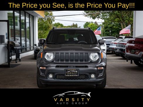 Used 2021 Jeep Renegade Latitude w/ Sun & Sound Group image 2