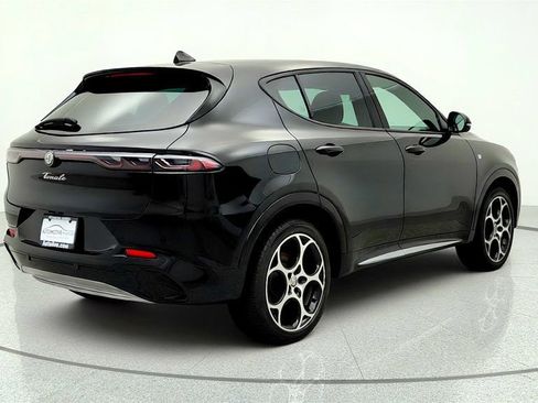 Used 2024 Alfa Romeo Tonale Ti AWD/4WD image 5