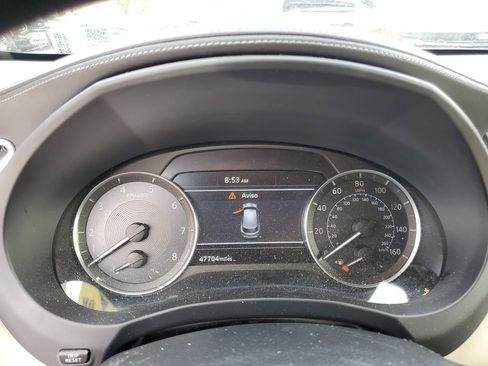 Used 2019 INFINITI QX50 Essential w/ Premium Audio Package image 21