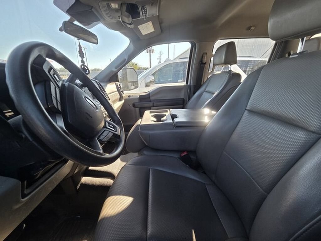 Used 2020 Ford F250 XL w/ Power Equipment Group RWD image 6