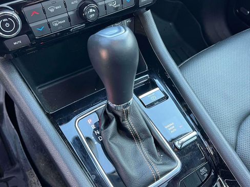 Used 2022 Jeep Compass Limited w/ Elite Group image 31