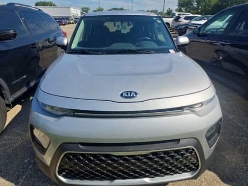 Used 2020 Kia Soul LX FWD image 1
