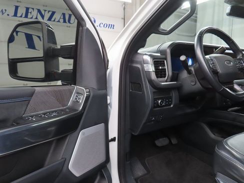 Used 2025 Ford F250 Platinum image 62
