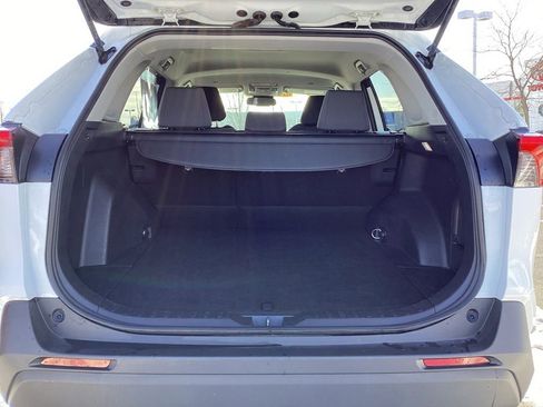 Used 2025 Toyota RAV4 XLE image 10