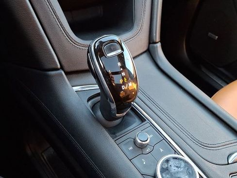 Used 2020 Cadillac XT5 Premium Luxury image 16