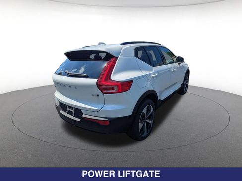 New 2026 Volvo XC40 B5 Plus w/ Protection Package Premier image 5