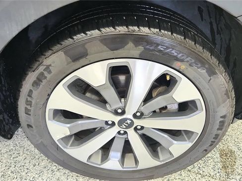 Used 2020 Kia Telluride S AWD/4WD image 13