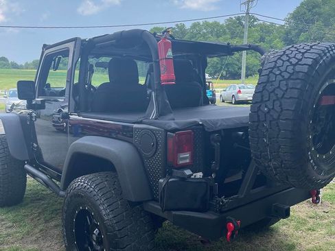 Used 2008 Jeep Wrangler X AWD/4WD image 5