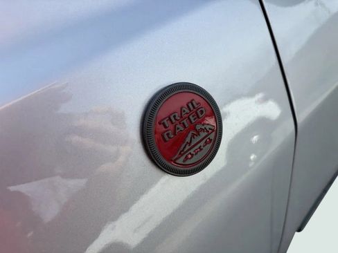 New 2026 Jeep Compass Trailhawk w/ Sun, Sound & Navigation Group image 12