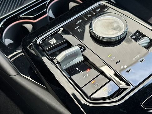 New 2026 BMW 530i 530i w/ M Sport Package image 24