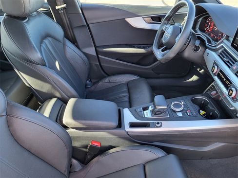 Used 2019 Audi S4 Premium Plus w/ Premium Plus Package image 16