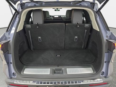 Certified 2023 INFINITI QX60 Sensory w/ Cargo Package AWD/4WD image 32