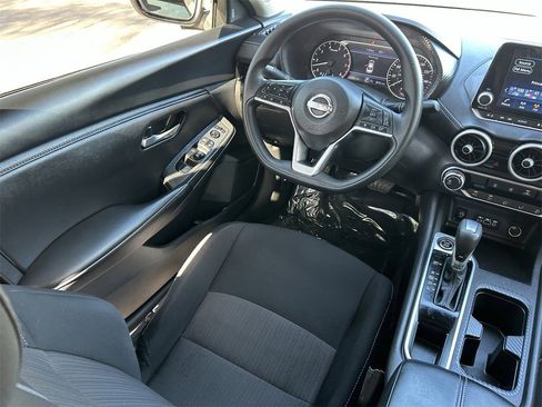 Certified 2024 Nissan Sentra SV image 16