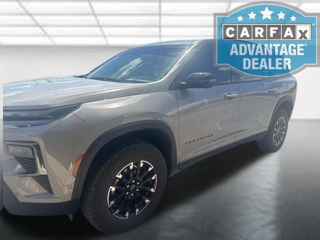 Used 2026 Chevrolet Traverse Z71 w/ Enhanced Driving Package AWD/4WD image 2