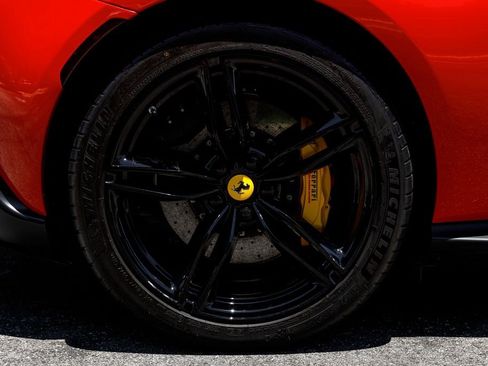 Used 2022 Ferrari Roma RWD image 39