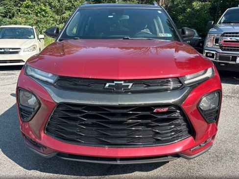 Used 2023 Chevrolet TrailBlazer RS AWD/4WD image 2