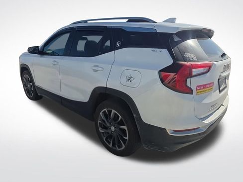 Used 2022 GMC Terrain SLT AWD/4WD image 5