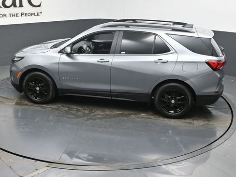 Used 2024 Chevrolet Equinox LT image 42