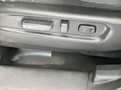 Used 2022 Honda Pilot Sport image 22
