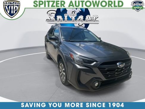 Used 2024 Subaru Outback Premium AWD/4WD image 2