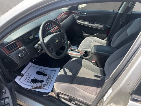 Used 2008 Chevrolet Impala LS FWD image 11