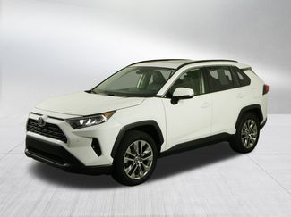 Used 2020 Toyota RAV4 XLE Premium video 3