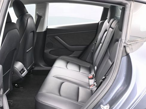 Used 2022 Tesla Model 3 Long Range image 35