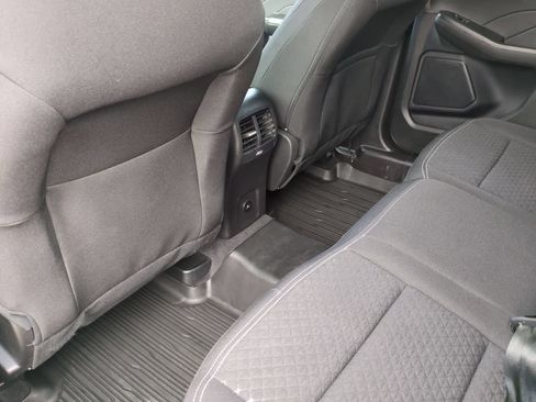 Used 2023 Ford Escape Active w/ Tech Pack #1 AWD/4WD image 18