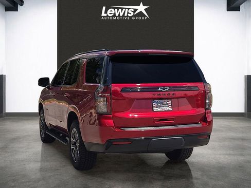 Used 2023 Chevrolet Tahoe Z71 w/ Luxury Package AWD/4WD image 3