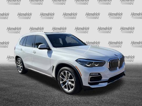 Used 2021 BMW X5 sDrive40i w/ Premium Package RWD image 2
