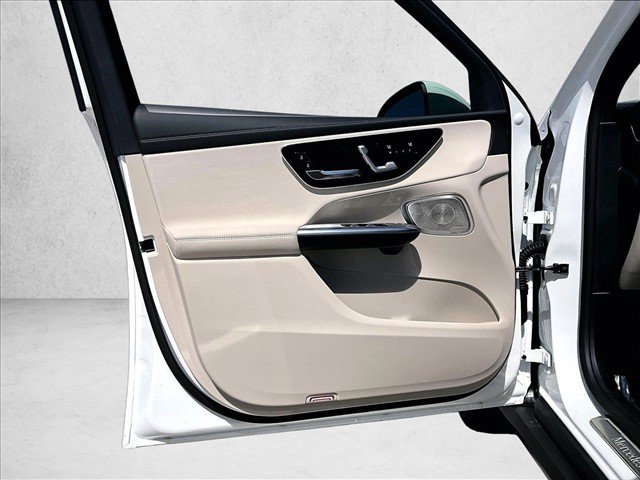 New 2027 Mercedes-Benz GLC 300 image 26