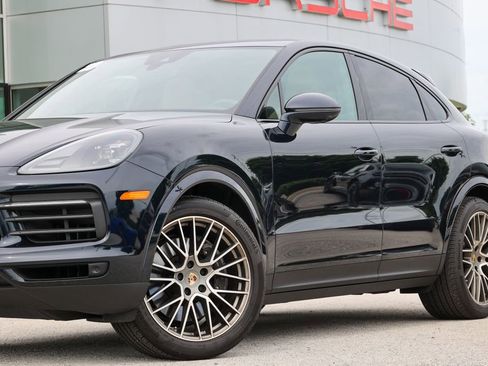 Certified 2023 Porsche Cayenne Platinum Edition AWD/4WD image 10