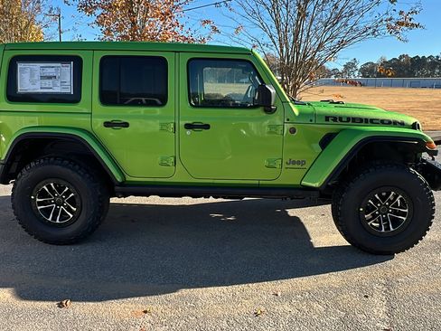 New 2026 Jeep Wrangler Unlimited Rubicon image 7