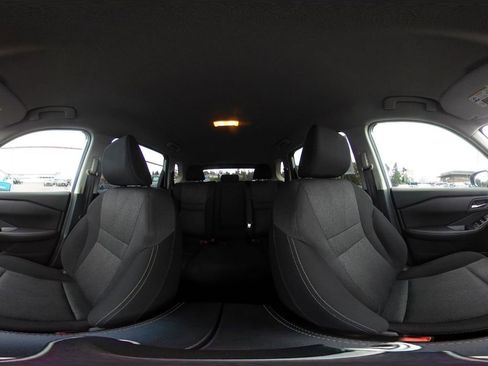 Used 2025 Nissan Rogue SV AWD/4WD image 44