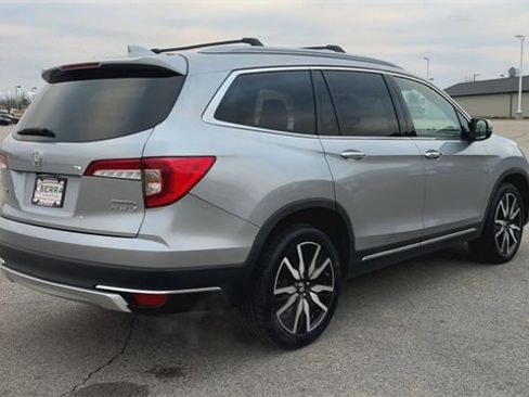 Used 2020 Honda Pilot Touring image 8