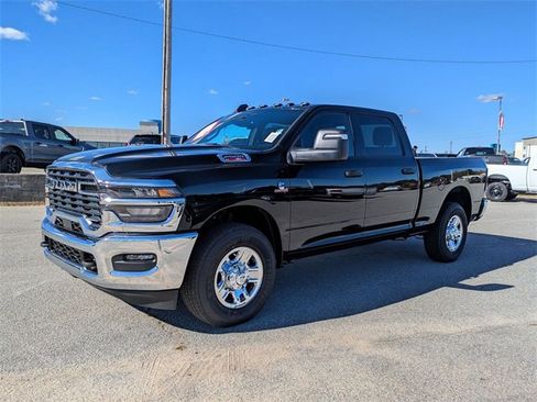 New 2026 RAM 2500 Tradesman w/ Chrome Appearance Group image 7