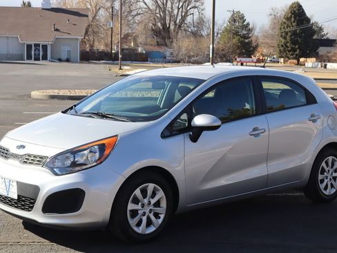 Used 2012 Kia Rio LX image 10