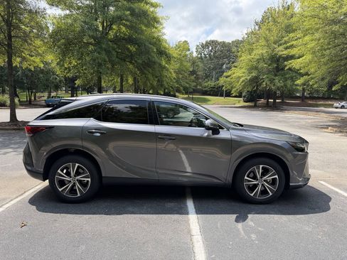 Used 2023 Lexus RX 350 Premium w/ Cold Area Package FWD image 6
