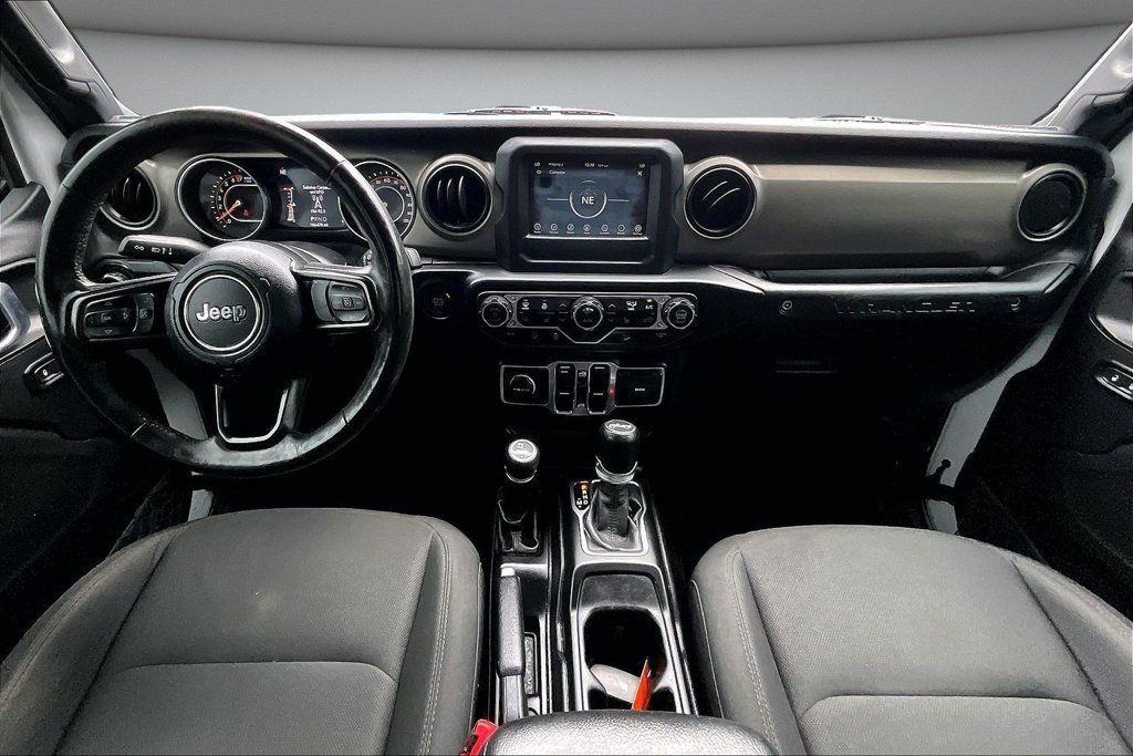 Used 2018 Jeep Wrangler Unlimited Sport S AWD/4WD image 7