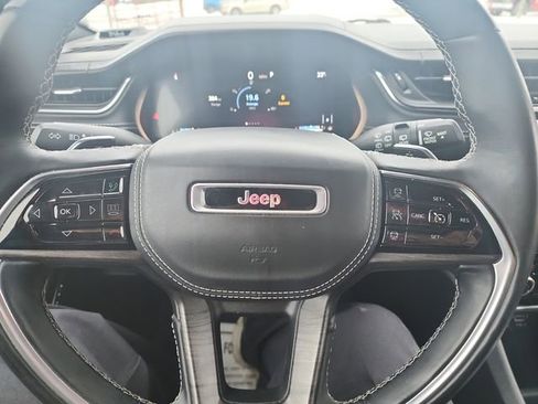 Used 2021 Jeep Grand Cherokee L Overland image 21