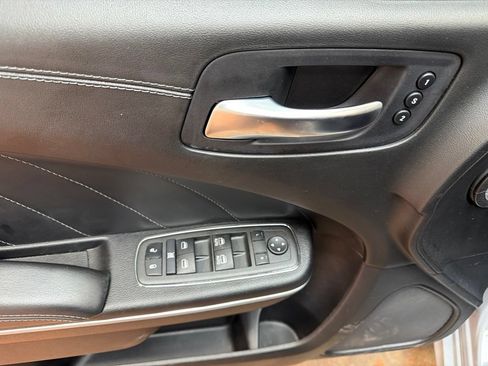 Used 2022 Dodge Charger Scat Pack RWD image 22