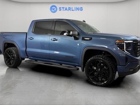Used 2026 GMC Sierra 1500 Elevation w/ Elevation Premium Package AWD/4WD image 13