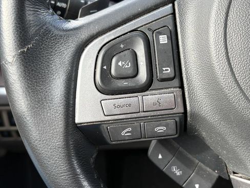 Used 2016 Subaru Outback 3.6R Limited image 10